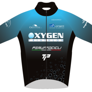 https://www.oxygentriathlon.it/wp-content/uploads/2022/10/ciclismo-giubbotto-replica-laser-kids-front-draft-2002-300x300.png