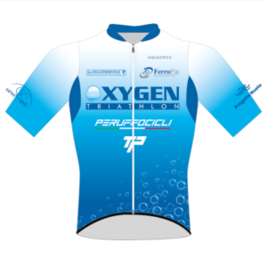 https://www.oxygentriathlon.it/wp-content/uploads/2024/04/242-ciclismo-maglia-replica-foglia-front-draft-2024-300x300.png