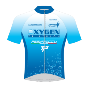 https://www.oxygentriathlon.it/wp-content/uploads/2025/04/295-ciclismo-maglia-replica-front-draft-2025-300x300.png